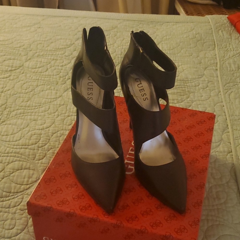Guess black shoes